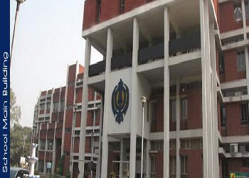 Guru Harkrishan Public School Building Image