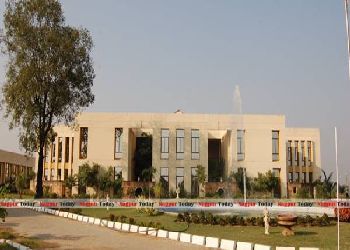 Jainendra Public School Building Image