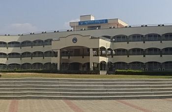 Jnanadeepa School Building Image