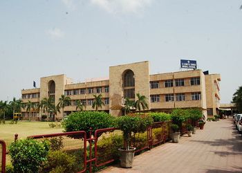 S. S. Mota Singh Model School Building Image